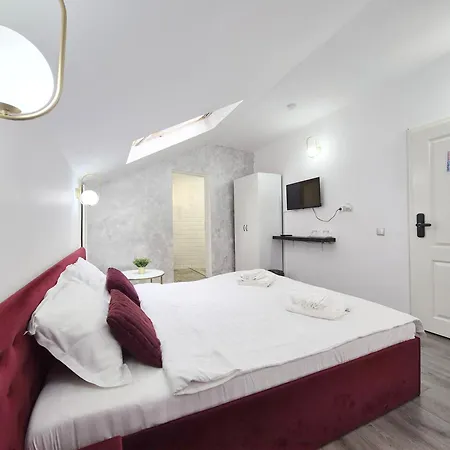 Pensiunea Ober 3* Брашов